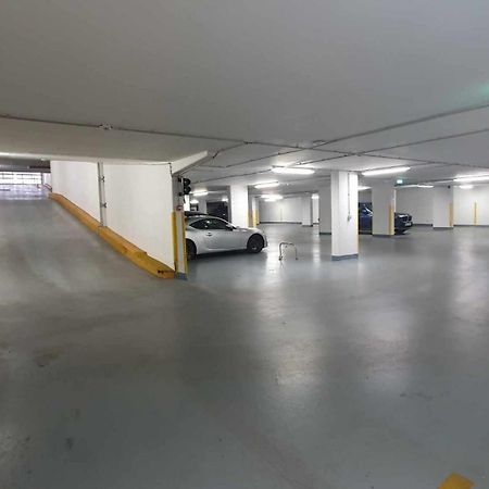 Free Parking Sega Rally Apartment Boedapest Buitenkant foto